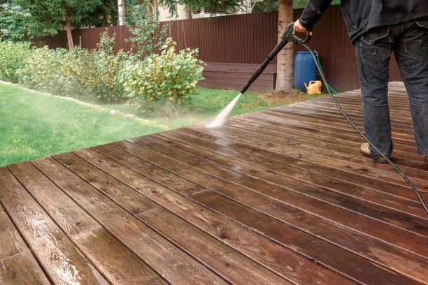 Best Gutter Cleaning  in Gonzalez, FL